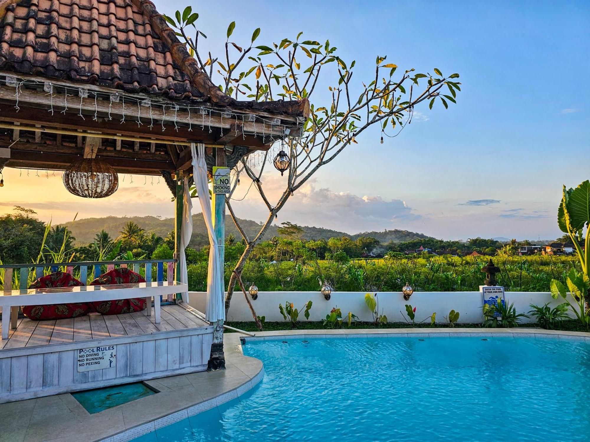 Janur Bungalow Magelang Exterior photo